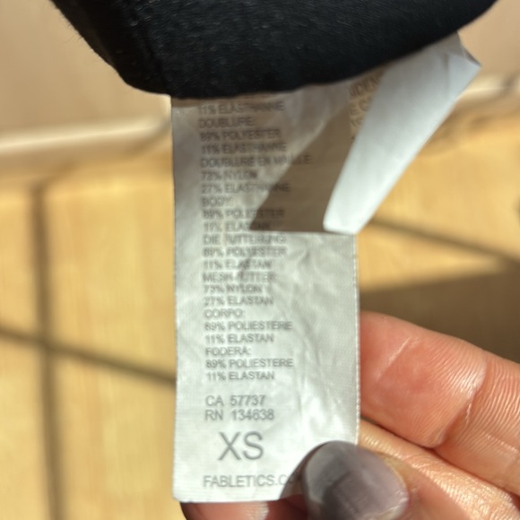 Fabletics Oasis sports bra - Picture 5 of 10